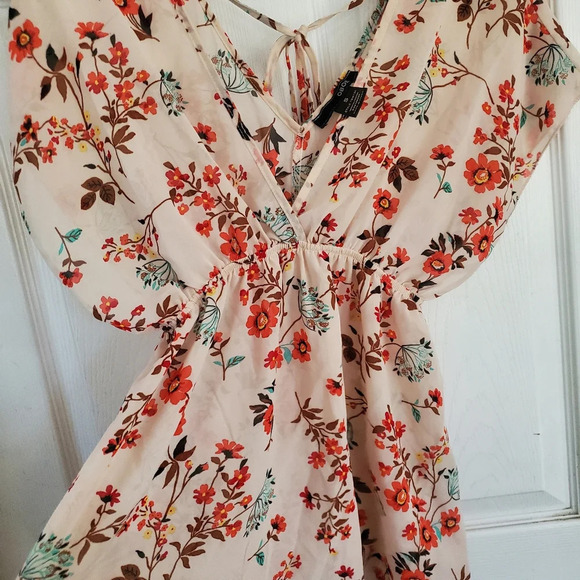 OBOE floral sheer baby doll woman's blouse, size small - Picture 5 of 6